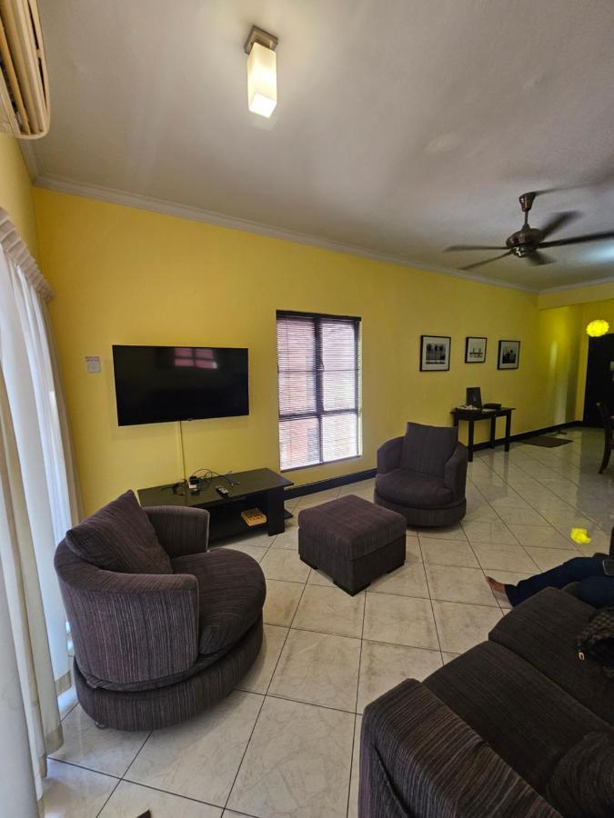 Marina-A38 Kk Centre Homestay Kota Kinabalu Exterior photo